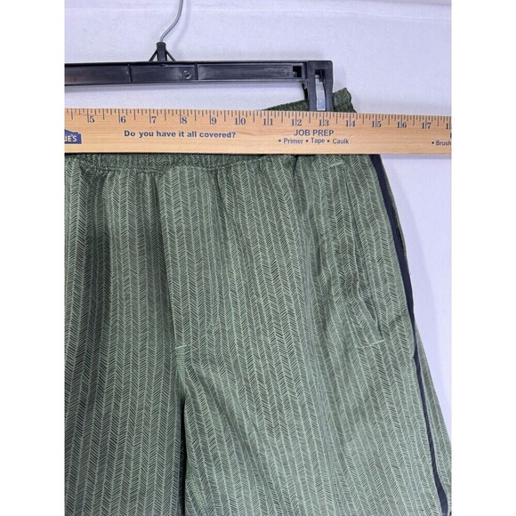 Lululemon Pace Breaker ‘Stretch Your Head’ Shorts Large Green Herringbone Lined - Picture 8 of 10